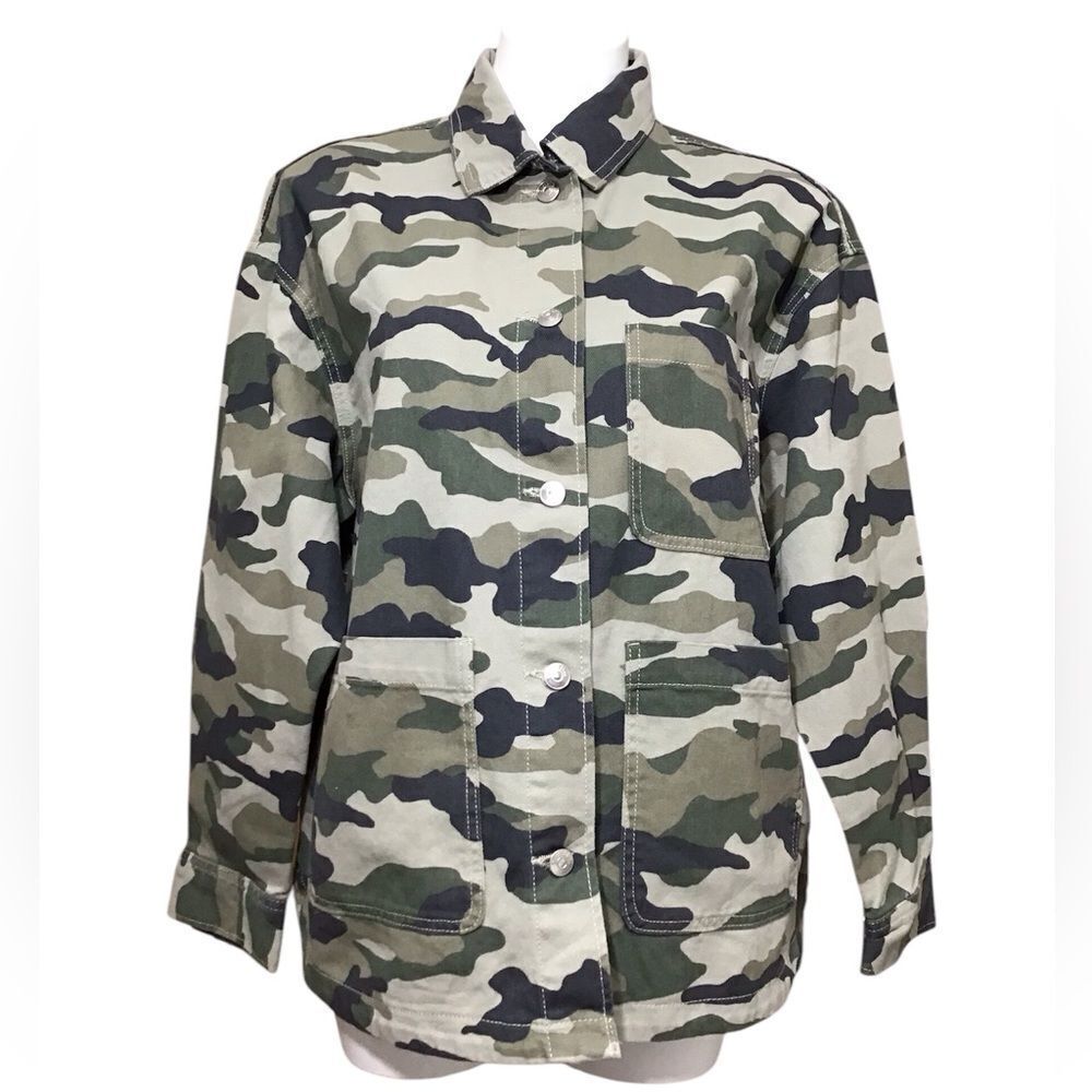 H&M Divided Green Camouflage Jacket Utility Field Shirt Barn Jacket New Size L